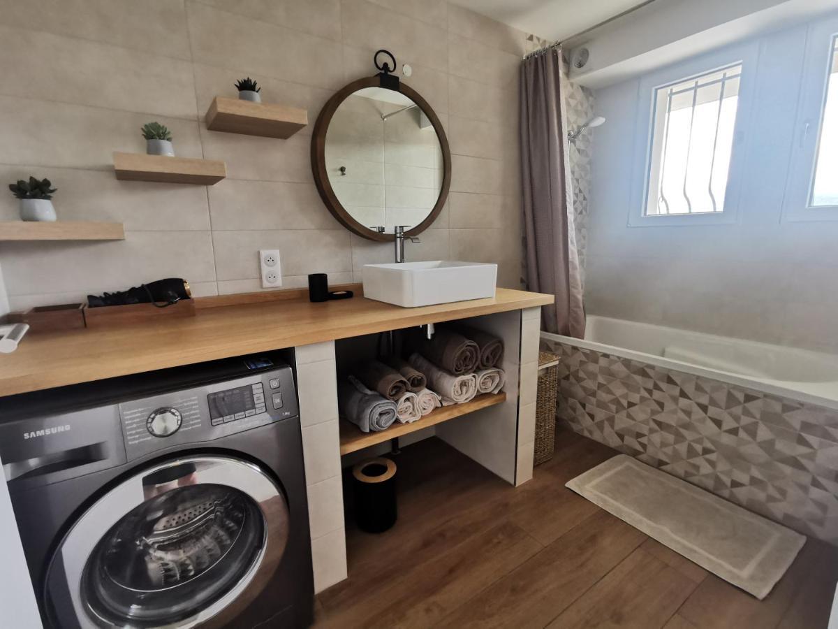 Sejour En Pleine Nature, Vue Imprenable, Jacuzzi Contes  Eksteriør billede